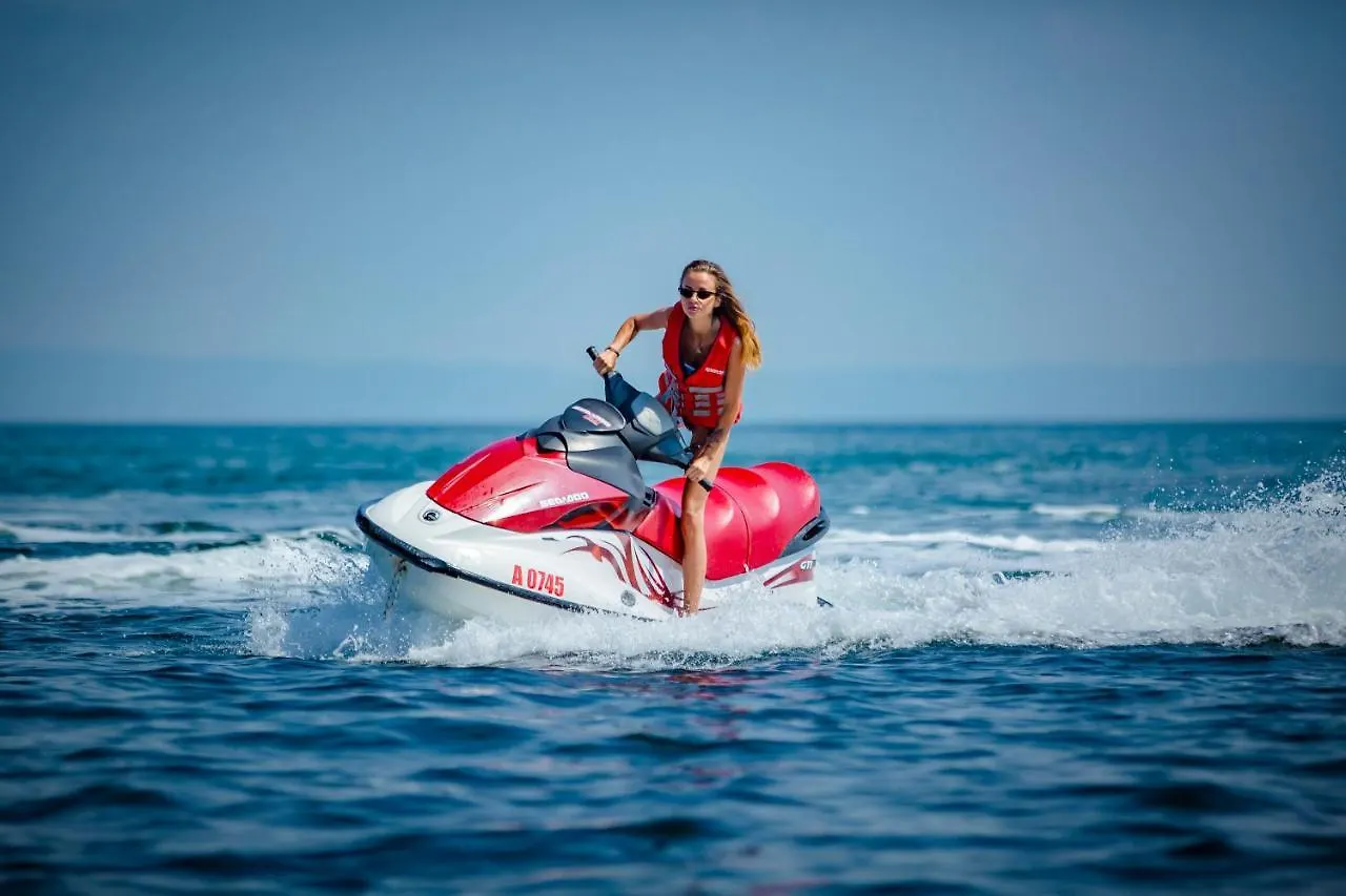 Selena Beach Family Hotel Sozopol 3*,